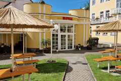 vinarna Royal_zahrada
